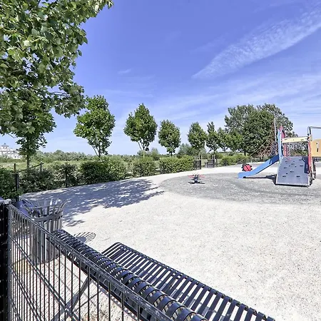 Terrace Plaza * Диснейленд Париж